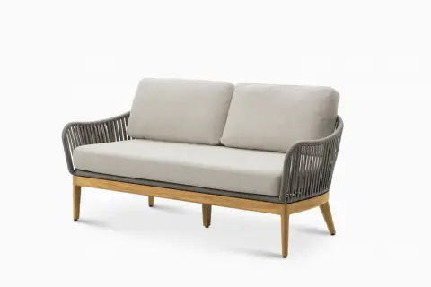 Isla Outdoor Loveseat