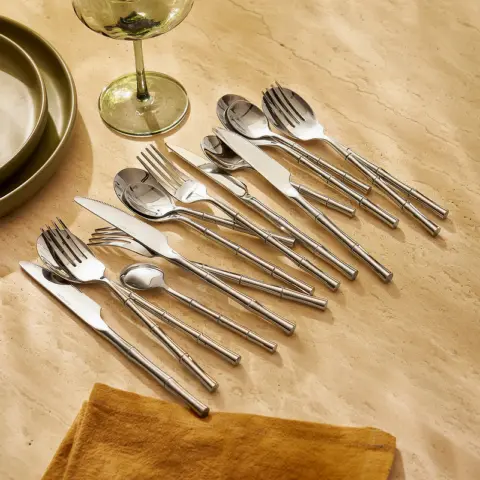 Kai 16-Piece Cutlery Set