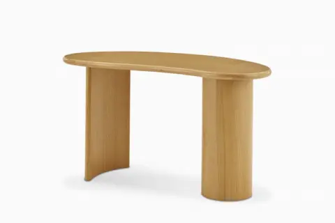 Posey Table